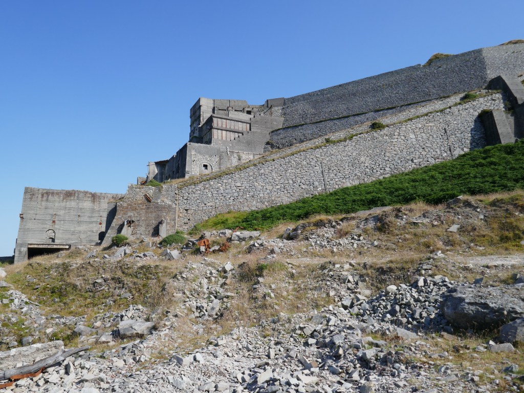 16: Chwarel Trefor / Trefor&nbsp;Quarry